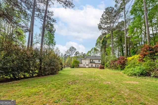 604 Country Lake Drive, Hampton, GA 30228