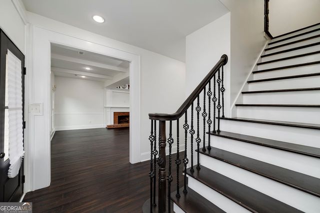 604 Country Lake Drive, Hampton, GA 30228