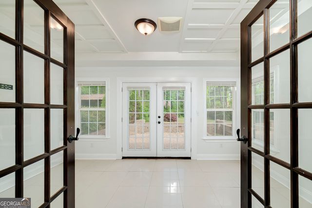 604 Country Lake Drive, Hampton, GA 30228