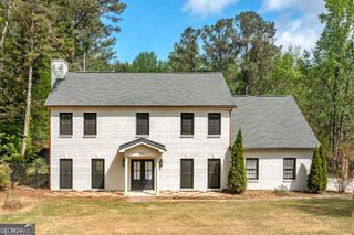 604 Country Lake Drive, Hampton, GA 30228
