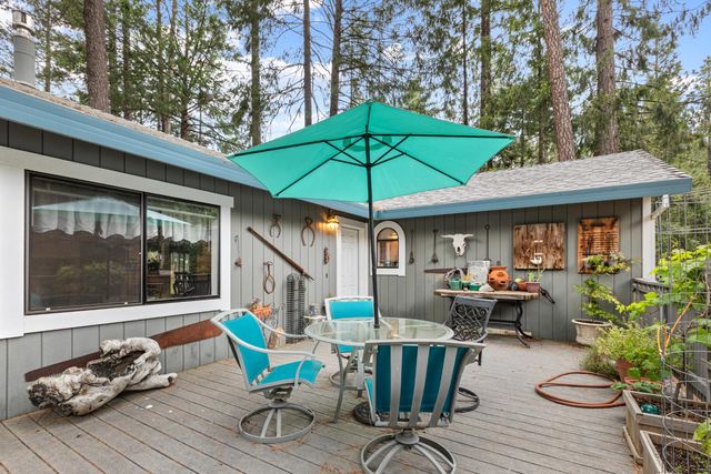 5680 Azalea Cir, Pollock Pines, CA 95726