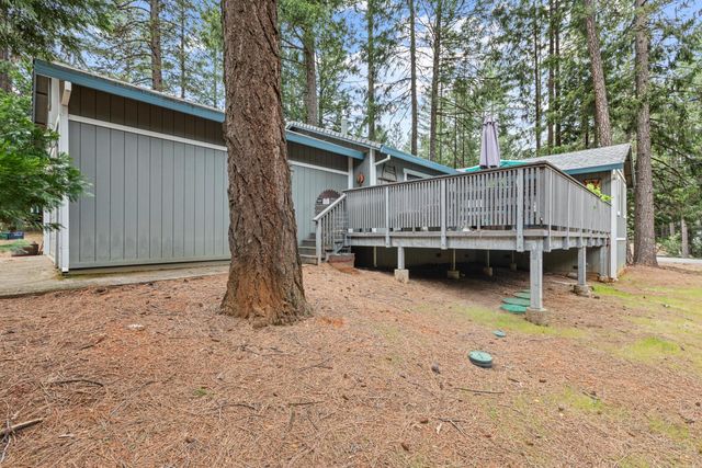5680 Azalea Cir, Pollock Pines, CA 95726