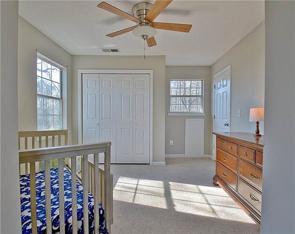 8627 Foxridge Drive, Winston, GA 30187