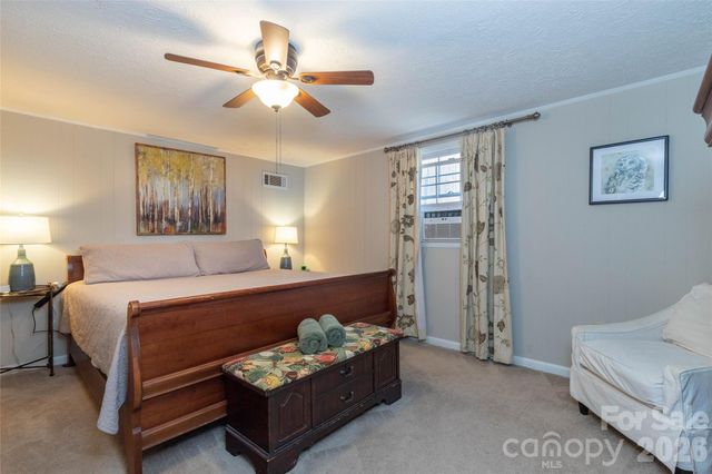 244 Grindstone Knob Road, Whittier, NC 28789