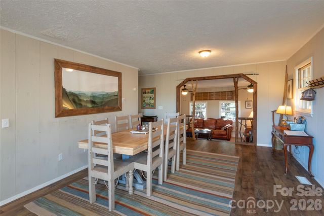 244 Grindstone Knob Road, Whittier, NC 28789