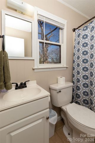 244 Grindstone Knob Road, Whittier, NC 28789