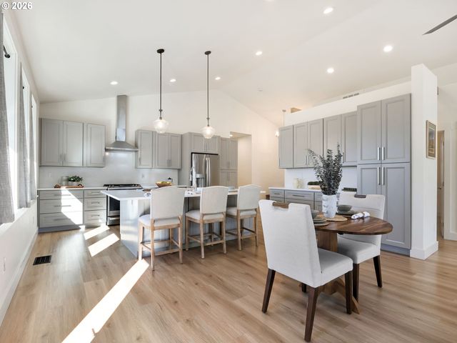 1309 PARK Ln, Gearhart, OR 97138