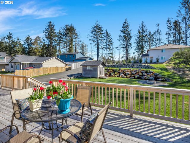 1309 PARK Ln, Gearhart, OR 97138
