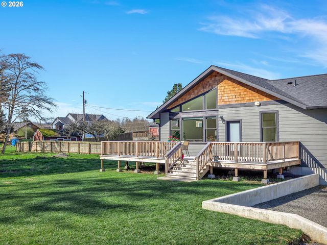 1309 PARK Ln, Gearhart, OR 97138