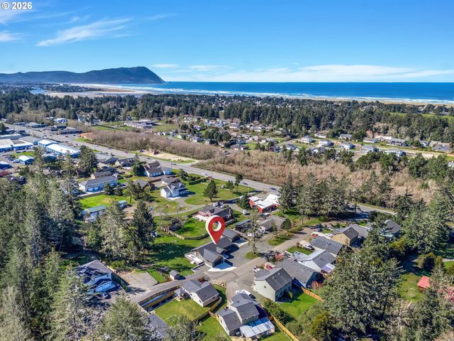 1309 PARK Ln, Gearhart, OR 97138