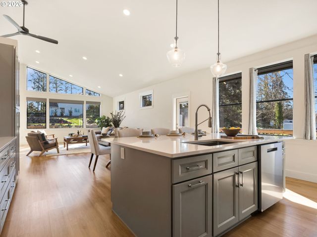 1309 PARK Ln, Gearhart, OR 97138