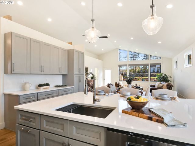 1309 PARK Ln, Gearhart, OR 97138