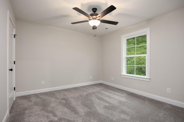 8079 Cobblestone Drive SW, Cleveland, TN 37311