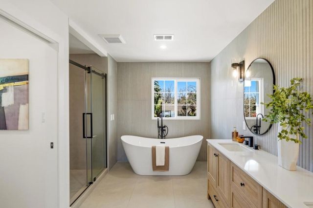 2215 Sunny Vista Drive, San Jose, CA 95128