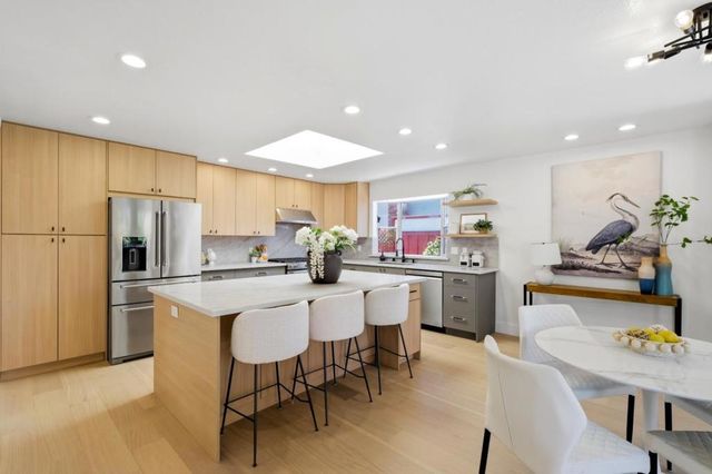 2215 Sunny Vista Drive, San Jose, CA 95128