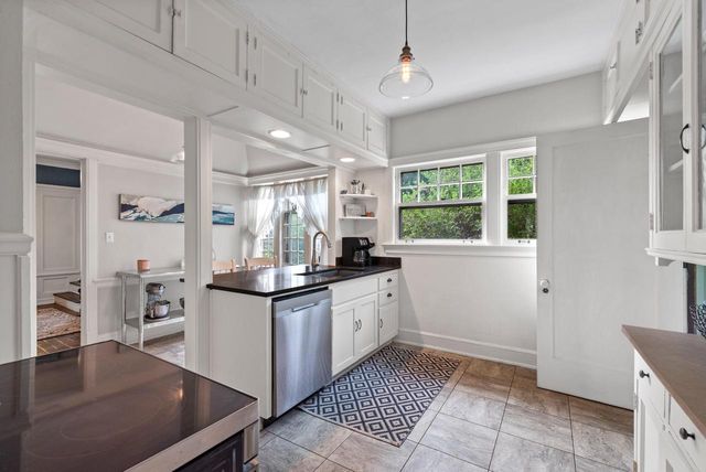 204 W Jackson STREET, Port Washington, WI 53074