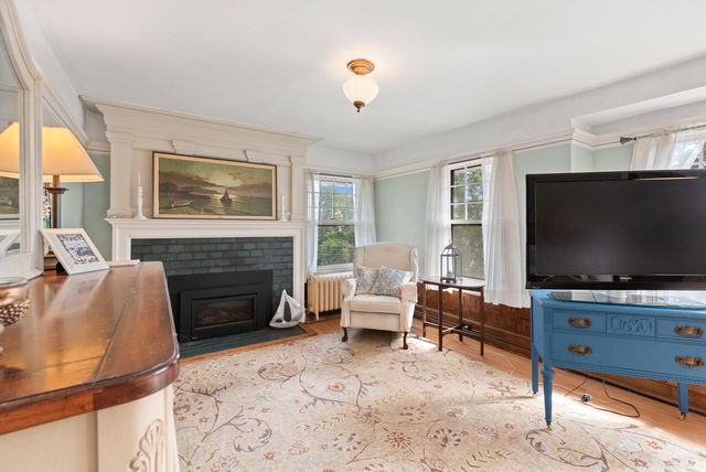 204 W Jackson STREET, Port Washington, WI 53074