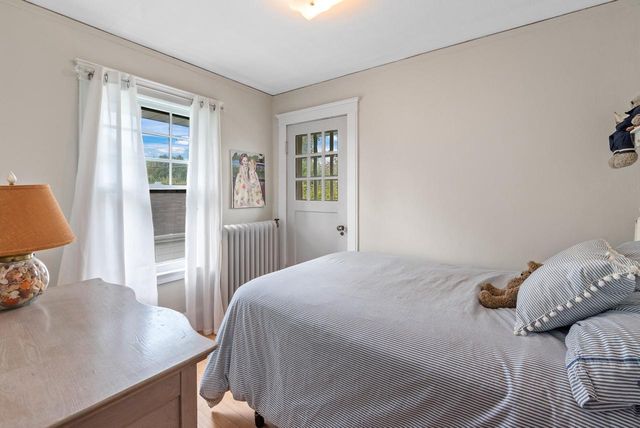 204 W Jackson STREET, Port Washington, WI 53074