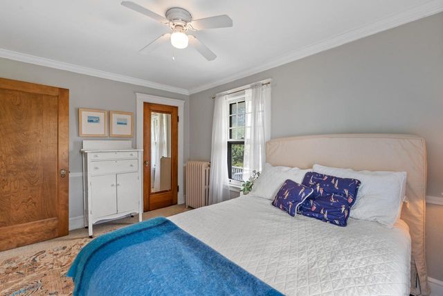 204 W Jackson STREET, Port Washington, WI 53074