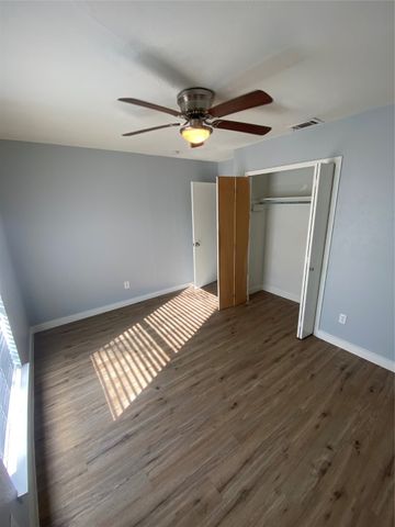 6026 Crosswood Lane, Dallas, TX 75241