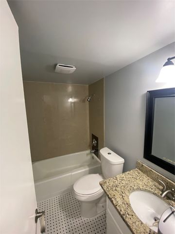 6026 Crosswood Lane, Dallas, TX 75241