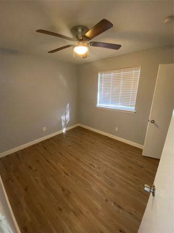 6026 Crosswood Lane, Dallas, TX 75241