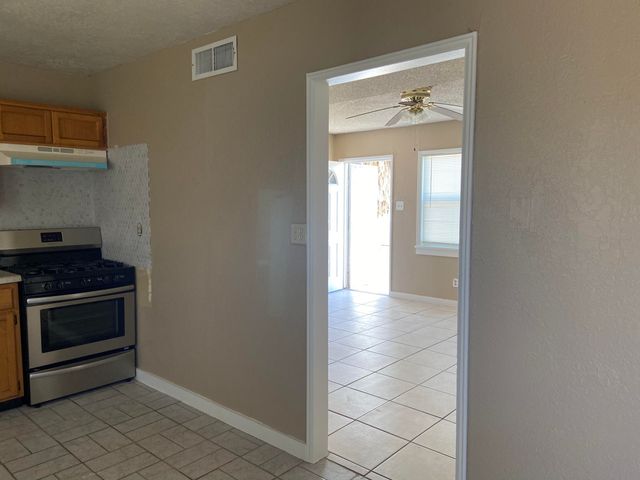 601 LOMALAND DR. A, El Paso, TX 79907