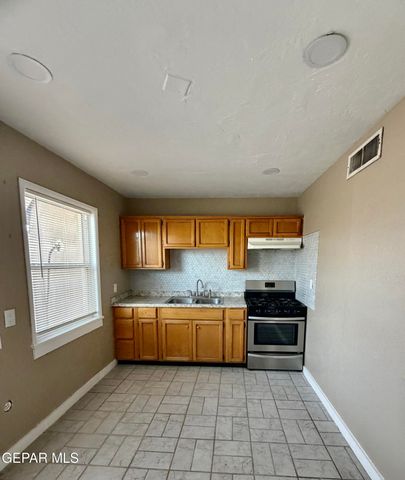 601 LOMALAND DR. A, El Paso, TX 79907