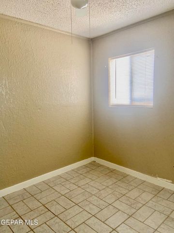 601 LOMALAND DR. A, El Paso, TX 79907