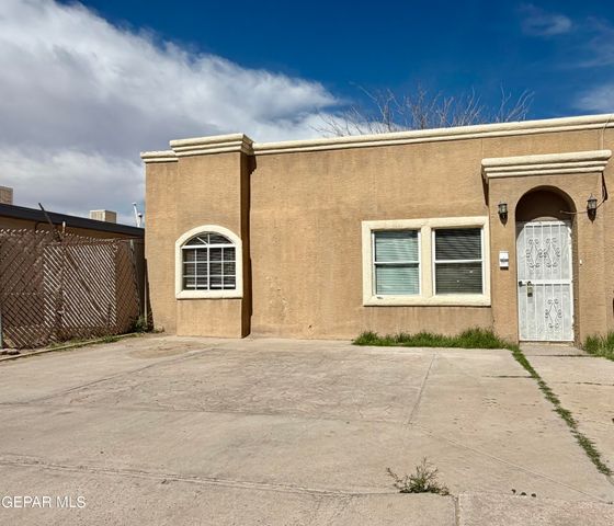 601 LOMALAND DR. A, El Paso, TX 79907