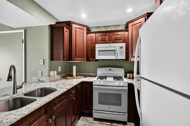 3830 Desert Marina Drive 170, Laughlin, NV 89029