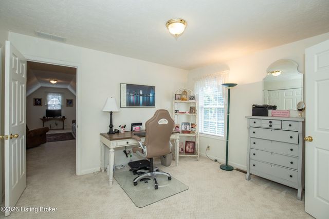 13408 Forest Springs Dr, Louisville, KY 40245
