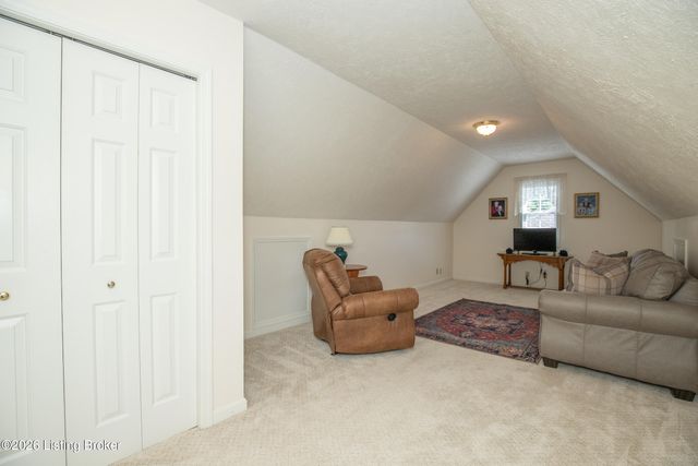 13408 Forest Springs Dr, Louisville, KY 40245