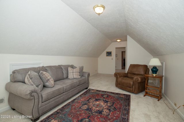 13408 Forest Springs Dr, Louisville, KY 40245