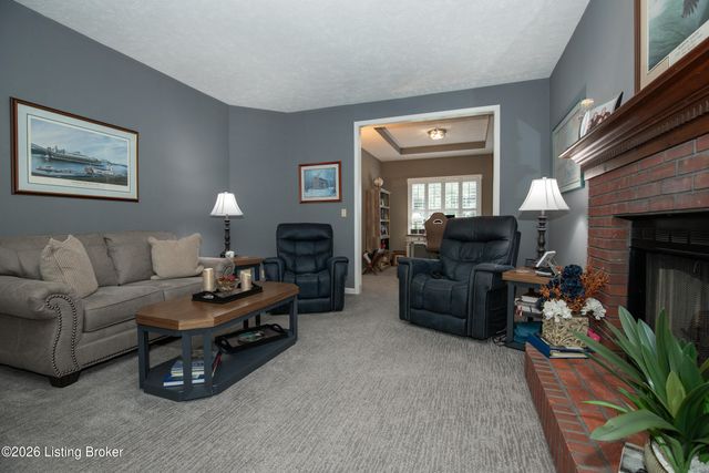 13408 Forest Springs Dr, Louisville, KY 40245