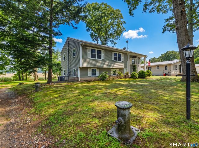 71 Knollwood Drive, Old Saybrook, CT 06475