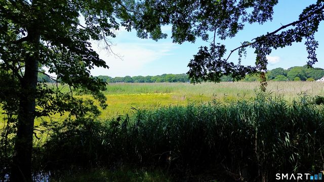 71 Knollwood Drive, Old Saybrook, CT 06475