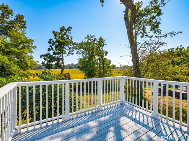 71 Knollwood Drive, Old Saybrook, CT 06475