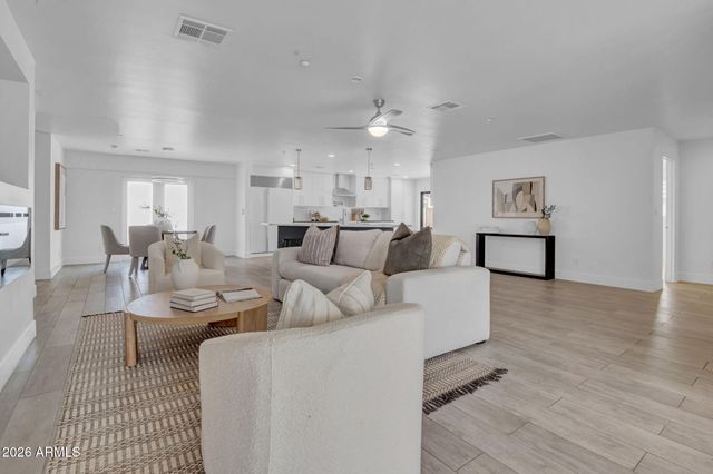 8740 E MONTE VISTA Road, Scottsdale, AZ 85257