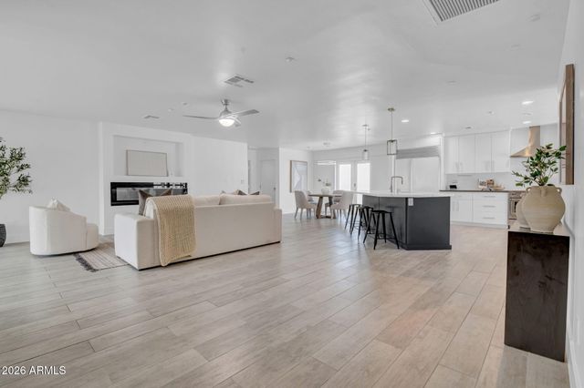 8740 E MONTE VISTA Road, Scottsdale, AZ 85257