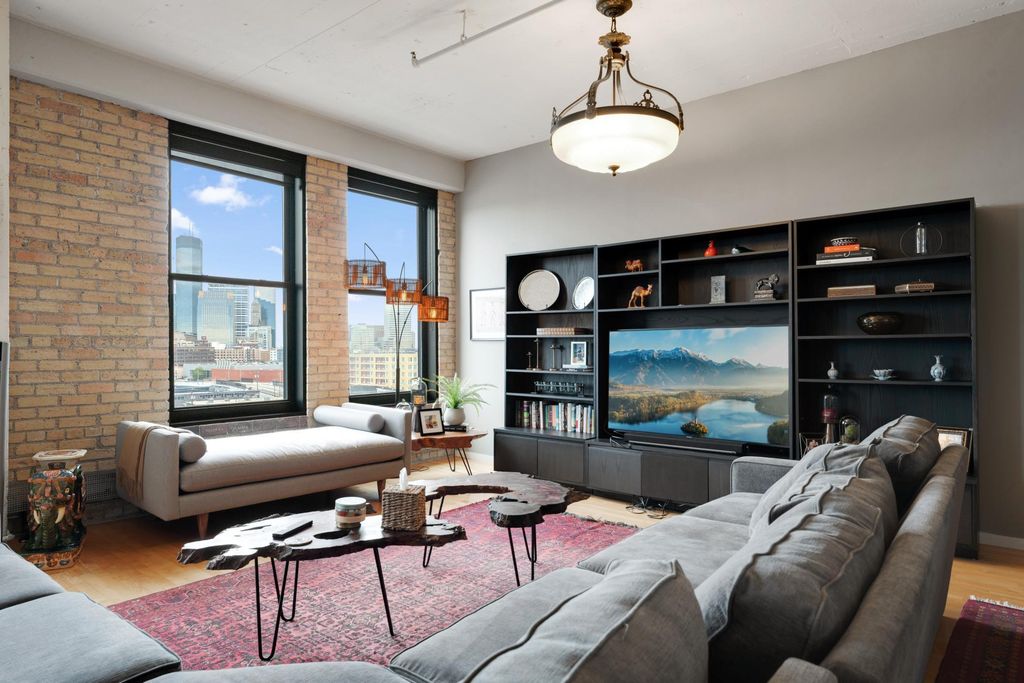 290 Market Street 811, Minneapolis, MN 55405 — photo 2