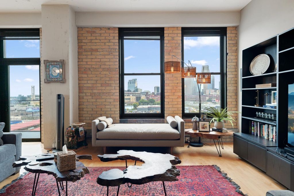 290 Market Street 811, Minneapolis, MN 55405 — photo 3