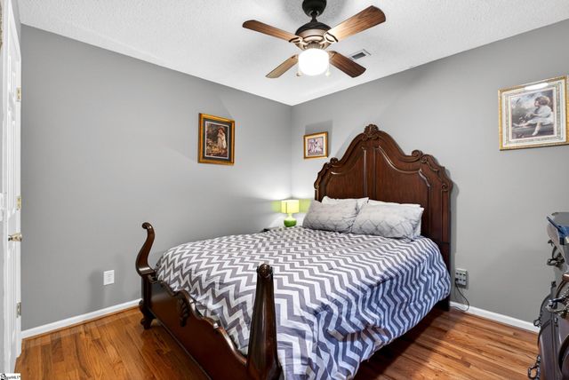 137 S Manley Drive, Taylors, SC 29687
