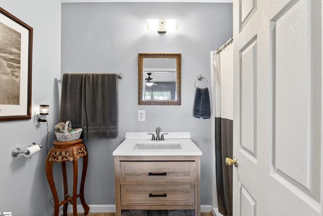 137 S Manley Drive, Taylors, SC 29687