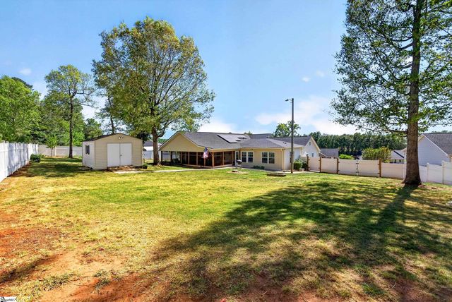 137 S Manley Drive, Taylors, SC 29687
