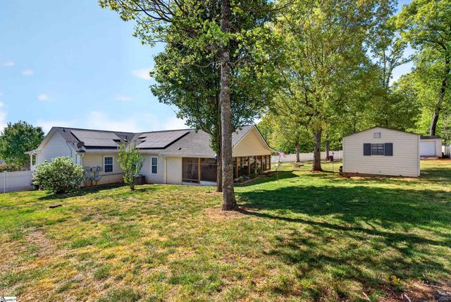 137 S Manley Drive, Taylors, SC 29687