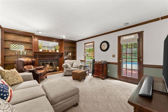 4343 Deerbrook Way, Lilburn, GA 30047