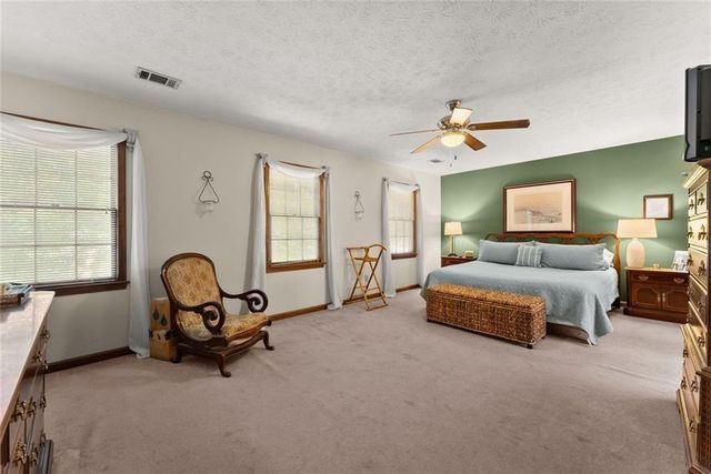 4343 Deerbrook Way, Lilburn, GA 30047
