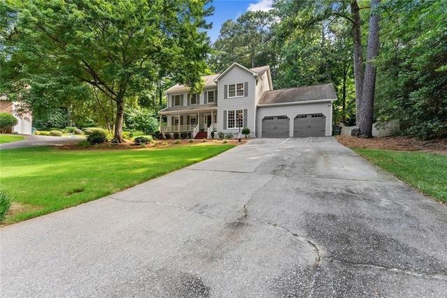 4343 Deerbrook Way, Lilburn, GA 30047