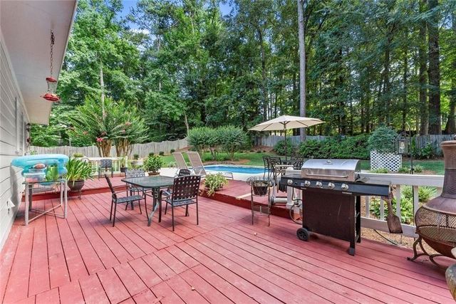 4343 Deerbrook Way, Lilburn, GA 30047
